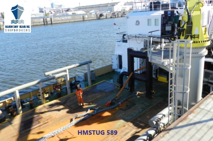 HMSTUG 589 deck view
